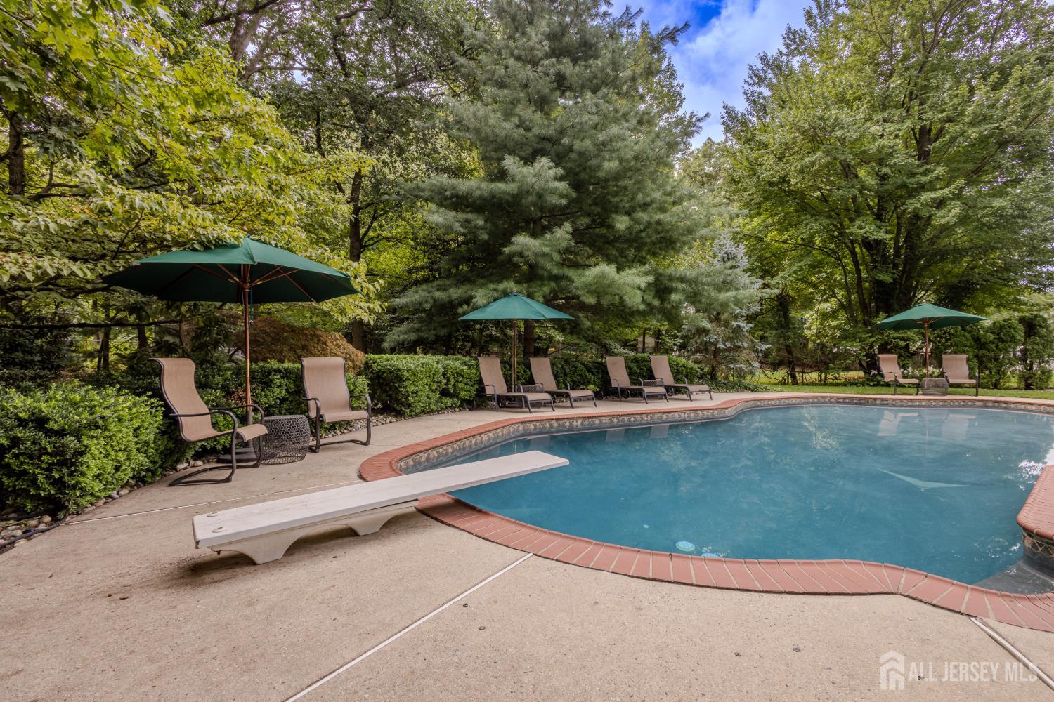 6 Burlington Lane East Brunswick NJ 08816
