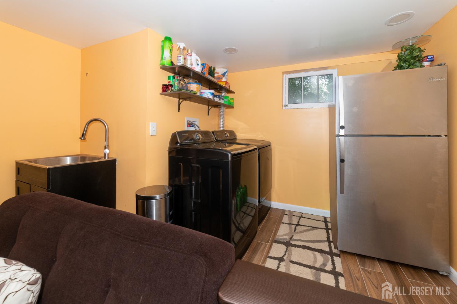 9 Mcauliffe Drive North Brunswick NJ 08902