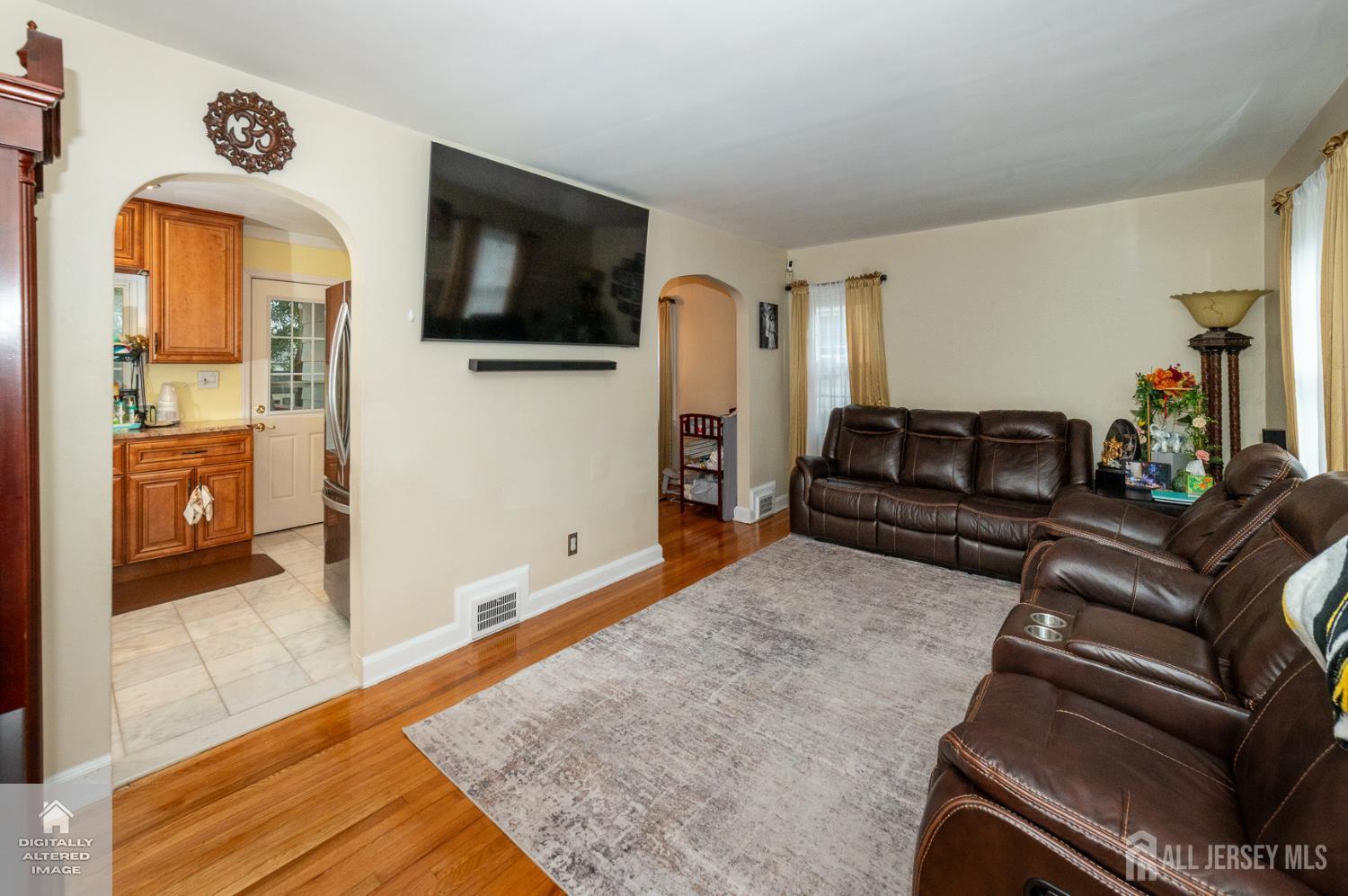 9 Mcauliffe Drive North Brunswick NJ 08902