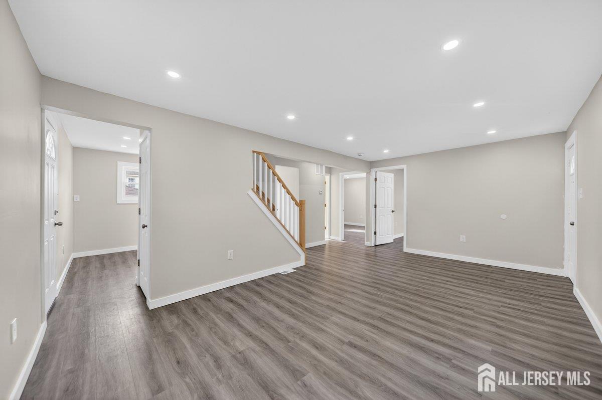 121 Dorothy Street Carteret NJ 07008