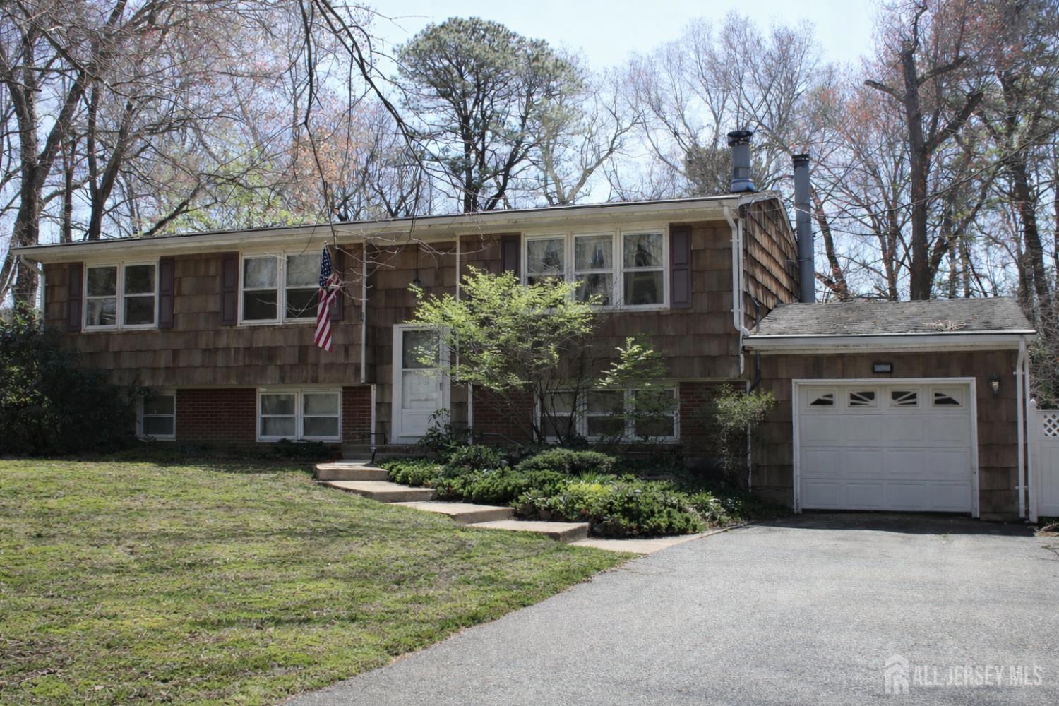 398 Pleasant Valley Road Old Bridge NJ 08857