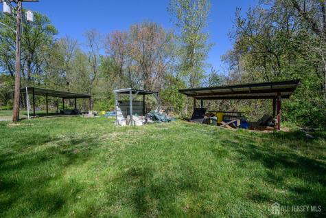 784 Yardville Hamilton Square Road Hamilton NJ 08691