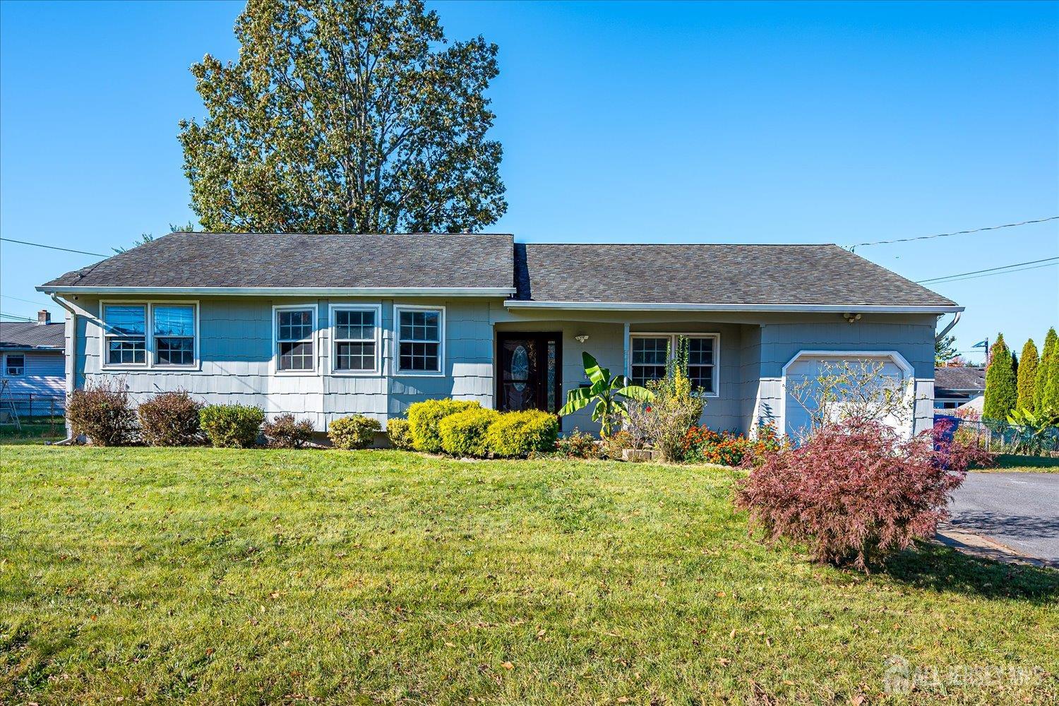 932 Eva Street Piscataway NJ 08854