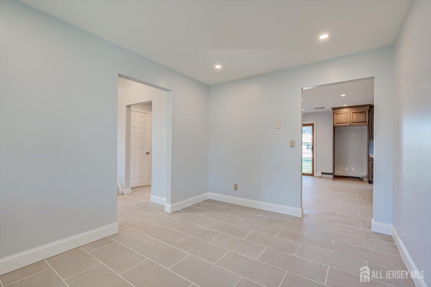 932 Eva Street Piscataway NJ 08854