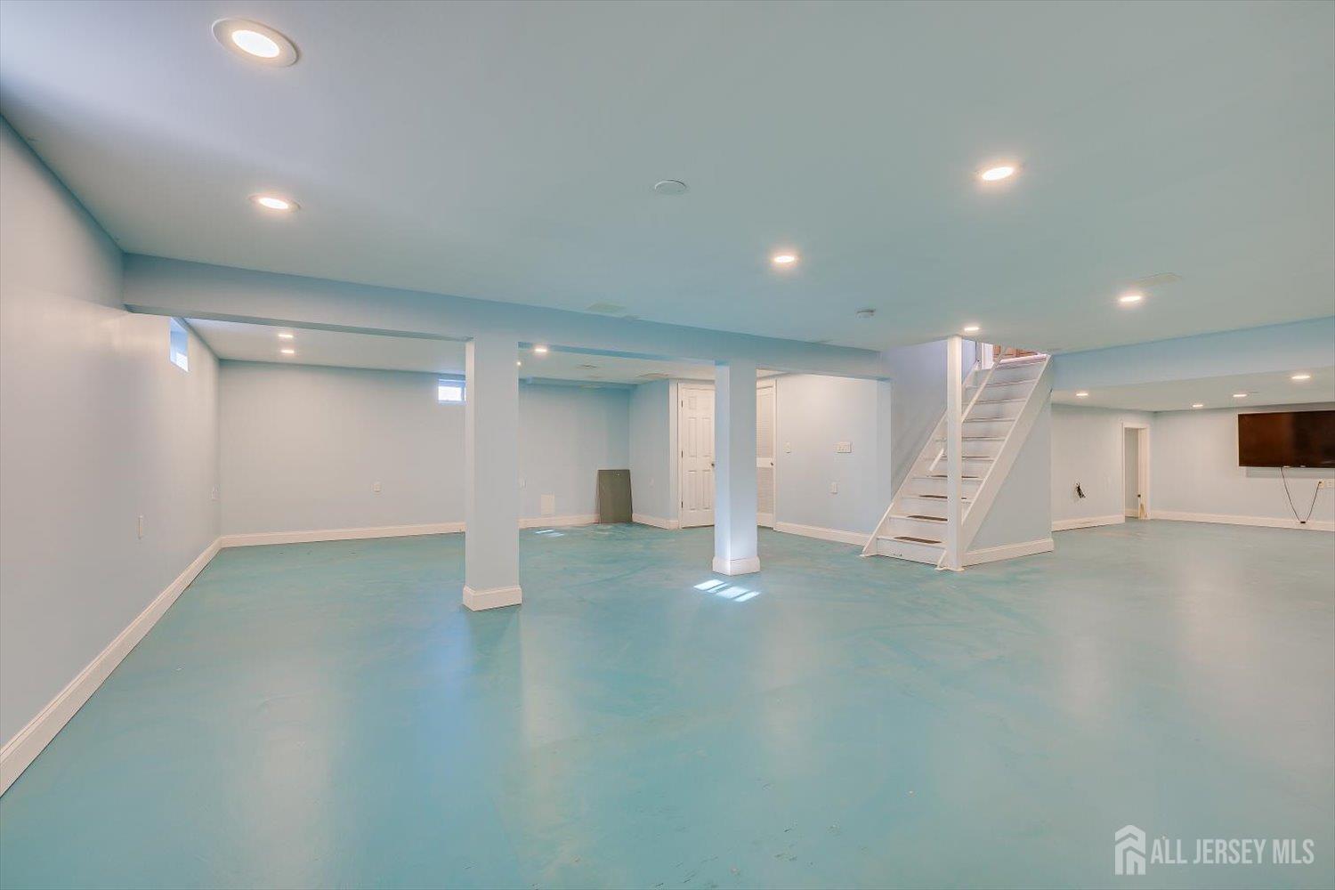 932 Eva Street Piscataway NJ 08854
