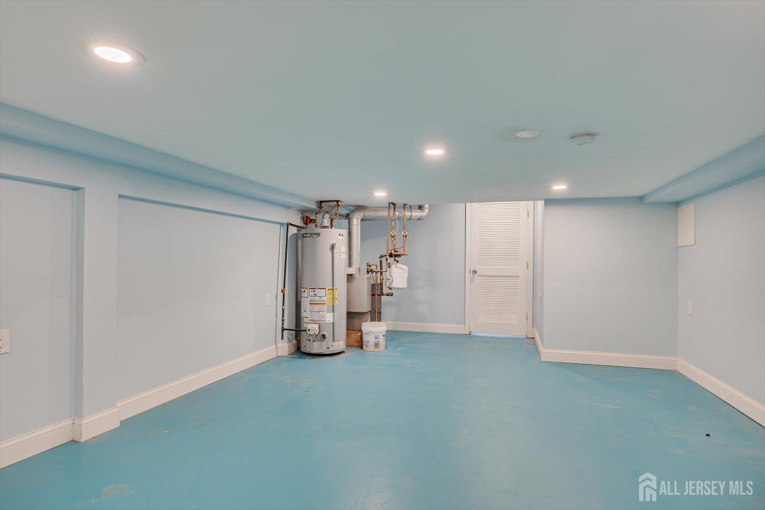 932 Eva Street Piscataway NJ 08854