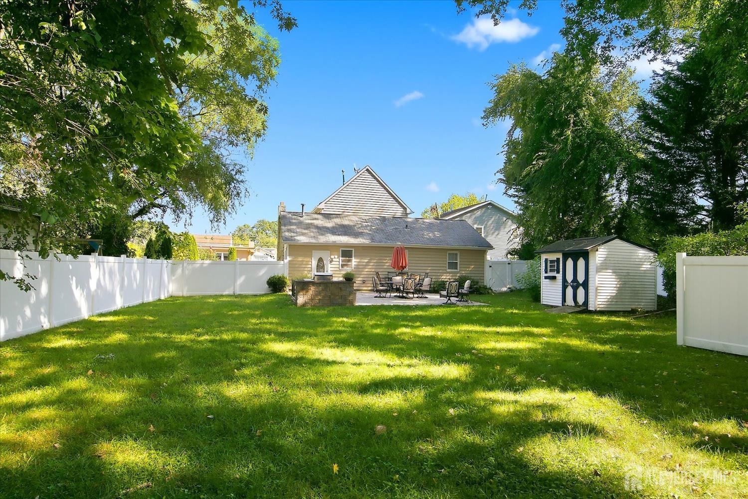 1603 W Maplewood Road Wall NJ 07719