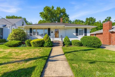 35 Lee Avenue Sayreville NJ 08879