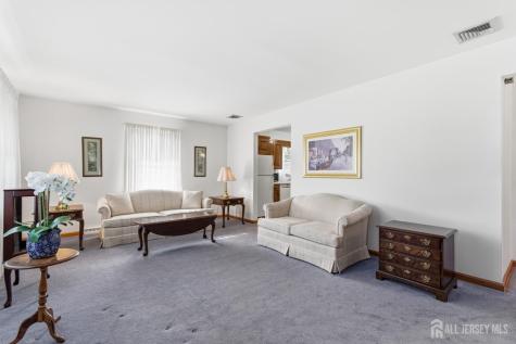 35 Lee Avenue Sayreville NJ 08879
