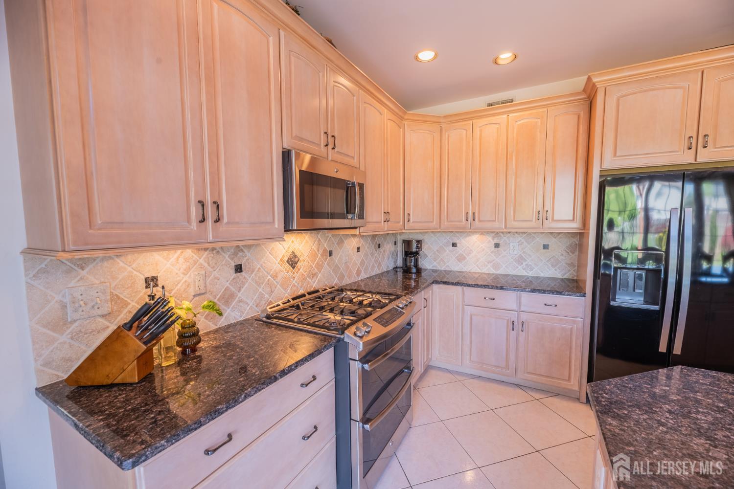 4 Winchester Court Old Bridge NJ 07747