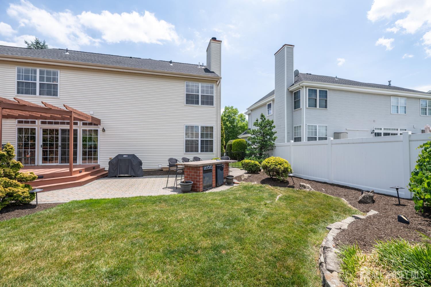 4 Winchester Court Old Bridge NJ 07747