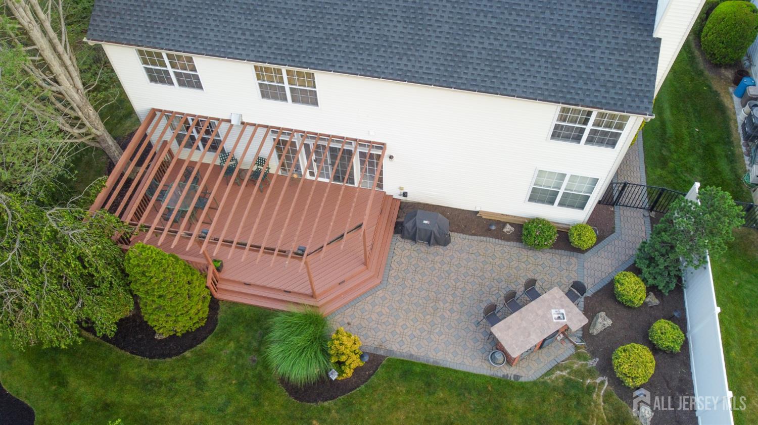 4 Winchester Court Old Bridge NJ 07747