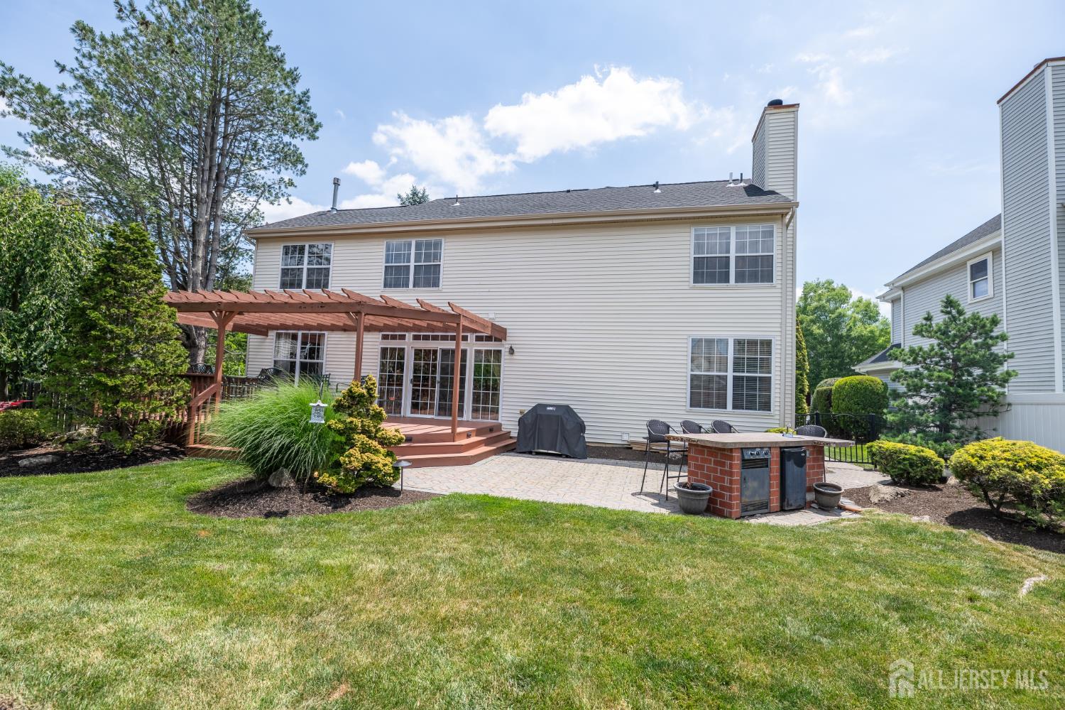 4 Winchester Court Old Bridge NJ 07747
