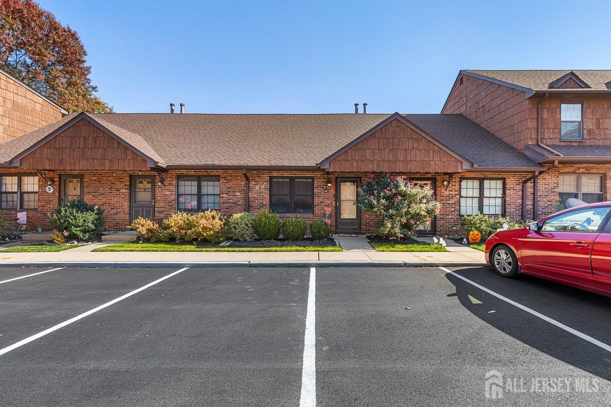 20 Quail Run Drive Jamesburg NJ 08831