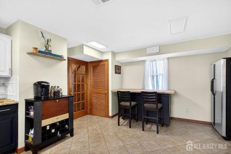 4 Jeanette Street Carteret NJ 07008