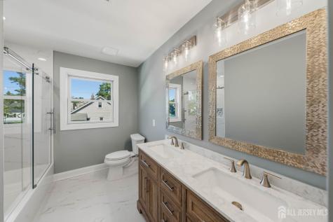 33 Apollo Avenue Avenel NJ 07001