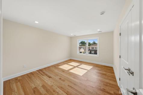 33 Apollo Avenue Avenel NJ 07001