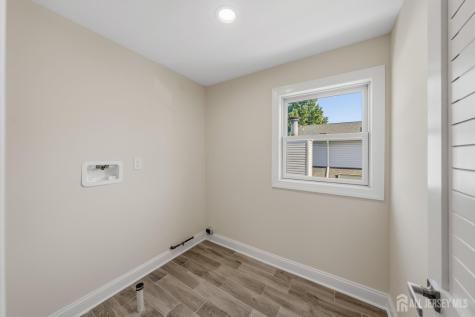 33 Apollo Avenue Avenel NJ 07001