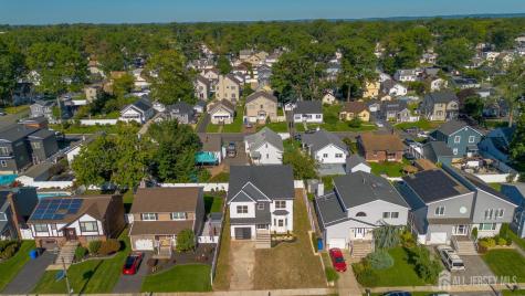 33 Apollo Avenue Avenel NJ 07001