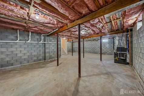 33 Apollo Avenue Avenel NJ 07001