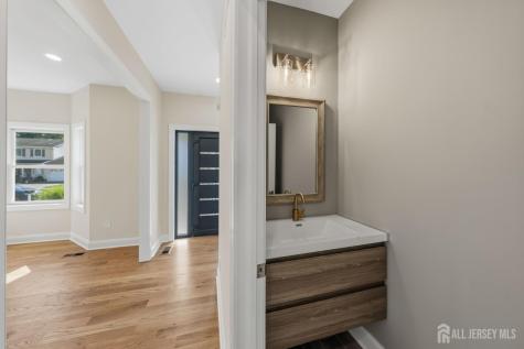 33 Apollo Avenue Avenel NJ 07001