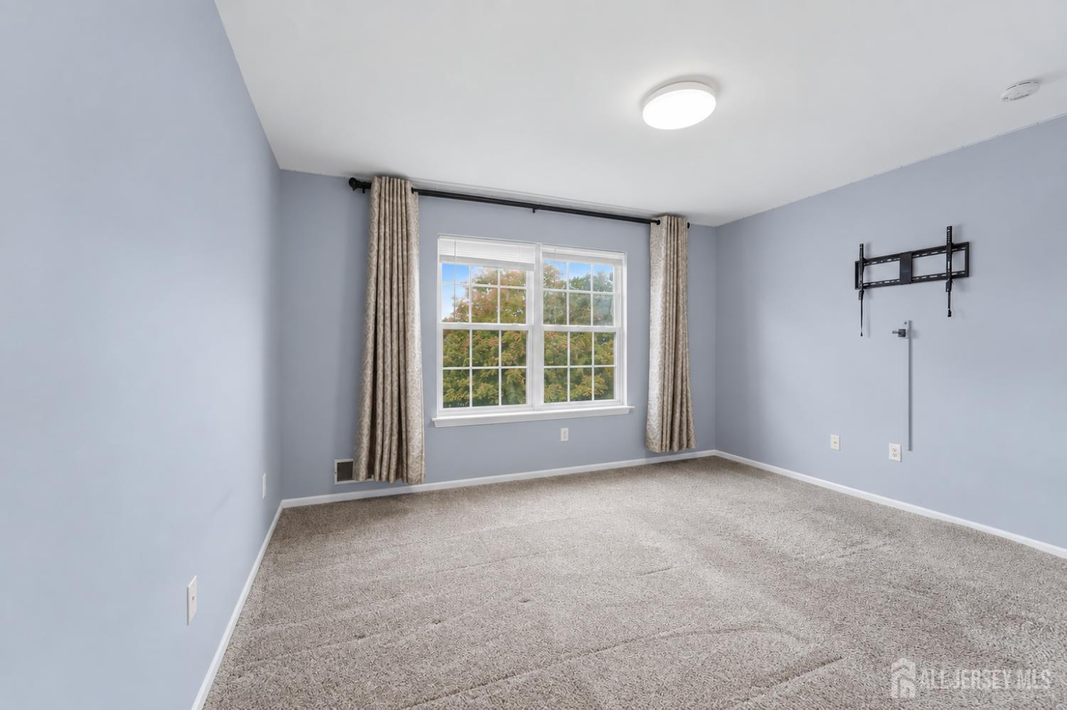 506 Jarrard Street Piscataway NJ 08854