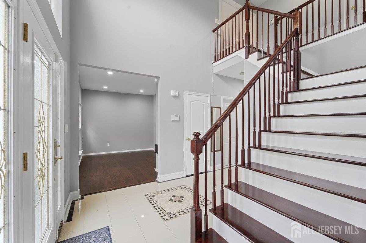 506 Jarrard Street Piscataway NJ 08854