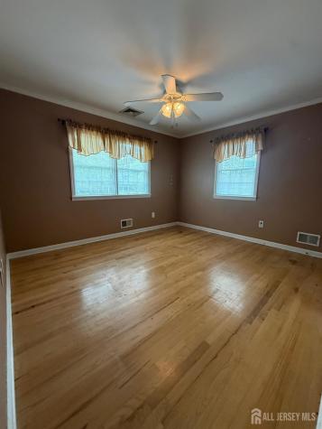 211 Willett Avenue South River NJ 08882