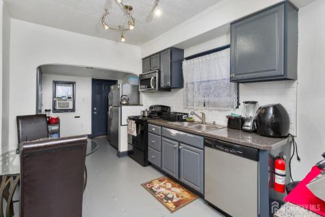156 Washington Street Trenton NJ 08611