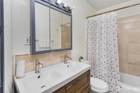 156 Washington Street Trenton NJ 08611