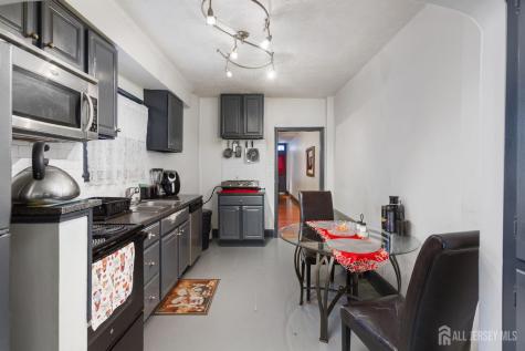 156 Washington Street Trenton NJ 08611