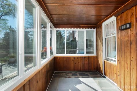 32 Robins Place Metuchen NJ 08840