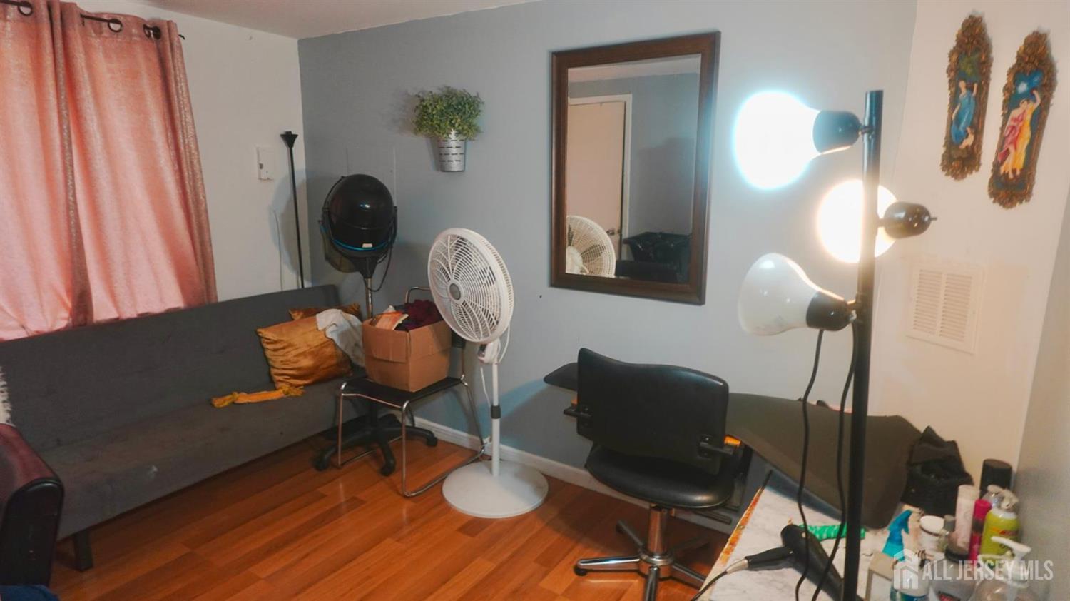 402 Holly Drive Perth Amboy NJ 08861