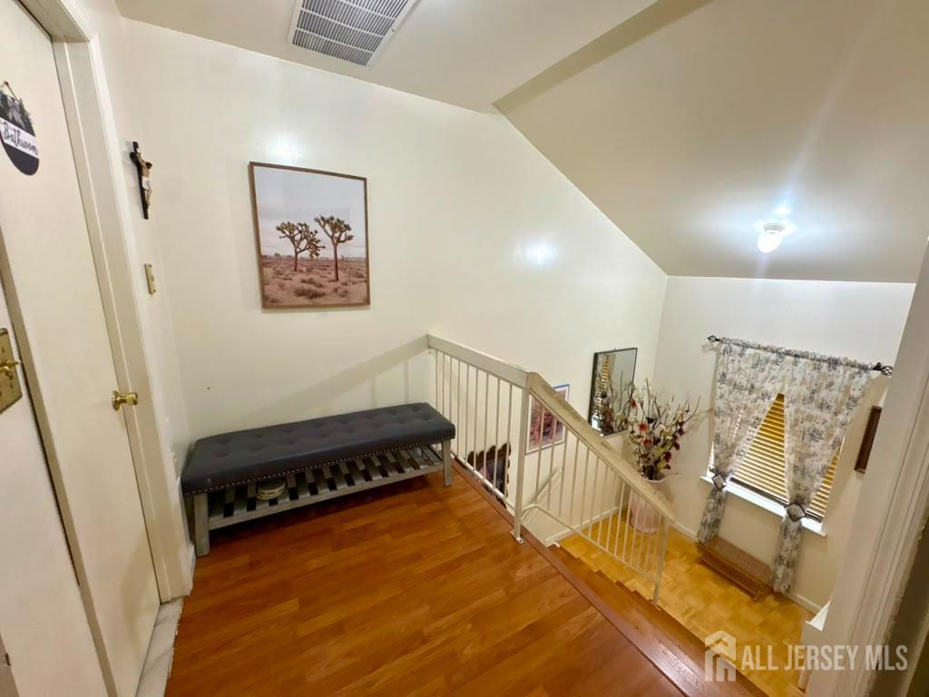 402 Holly Drive Perth Amboy NJ 08861