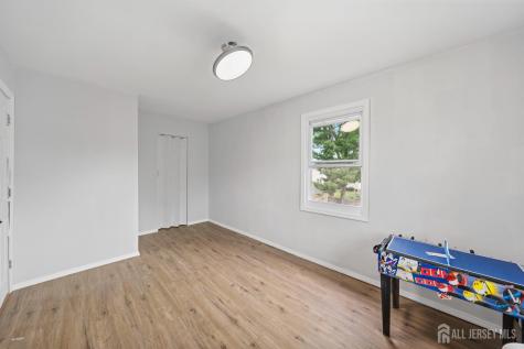 215 Dunellen Avenue Dunellen NJ 08812