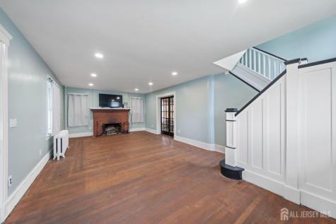 215 Dunellen Avenue Dunellen NJ 08812