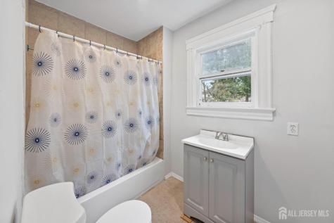 215 Dunellen Avenue Dunellen NJ 08812