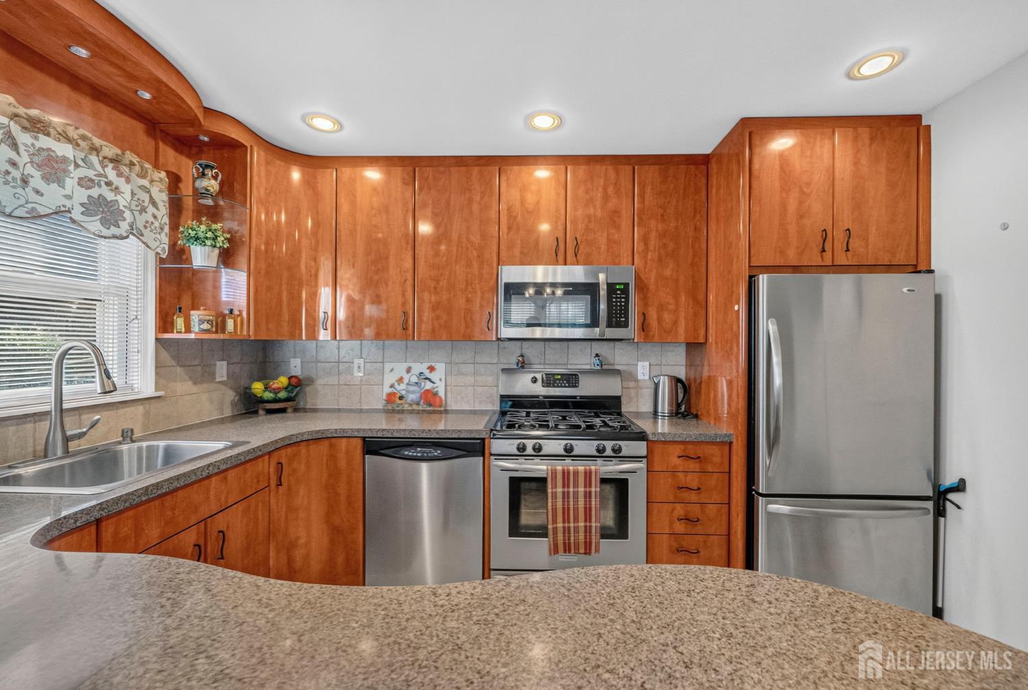 203 Amboy Avenue South Plainfield NJ 07080