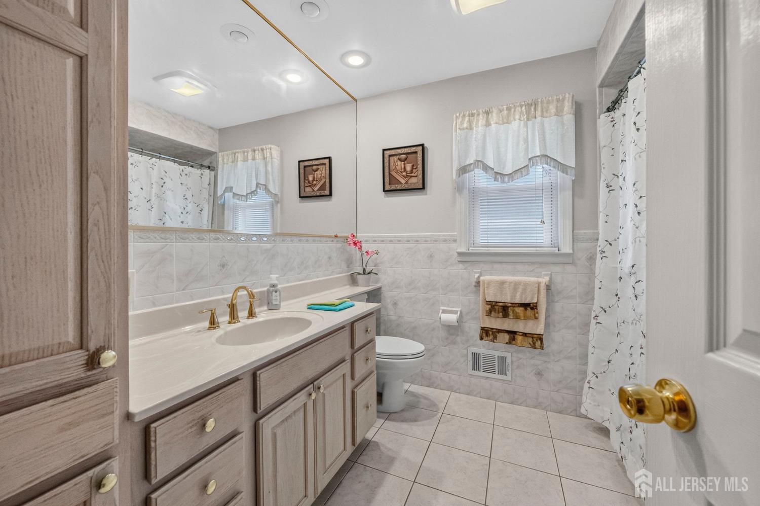 203 Amboy Avenue South Plainfield NJ 07080