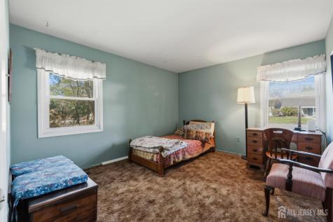 27 Summerall Road Franklin NJ 08873