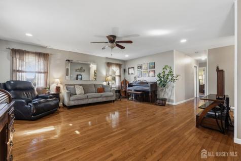 27 Summerall Road Franklin NJ 08873