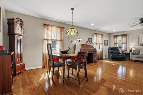 27 Summerall Road Franklin NJ 08873