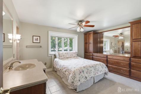 1453 Tooz Place South Plainfield NJ 07080