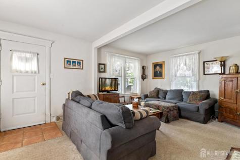 28 Wildwood Avenue Fords NJ 08863