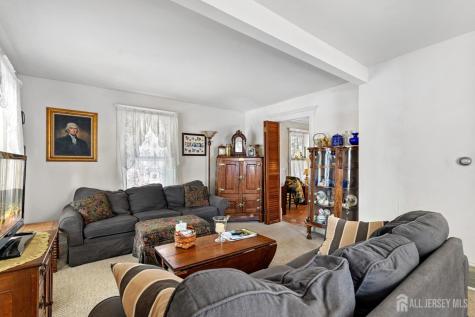 28 Wildwood Avenue Fords NJ 08863
