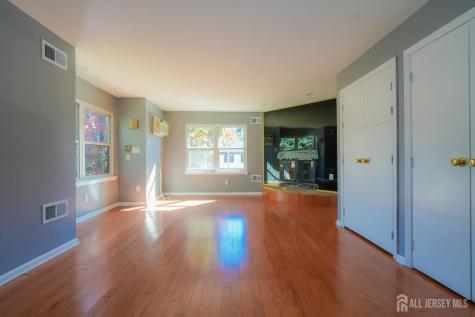 1308 Merrywood Drive Edison NJ 08817