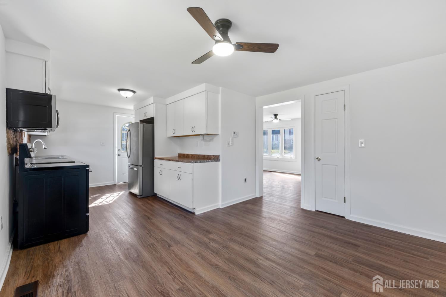 235-B Dayton Road Jamesburg NJ 08831