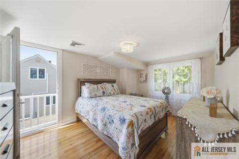 47 Kendall Drive Sayreville NJ 08859