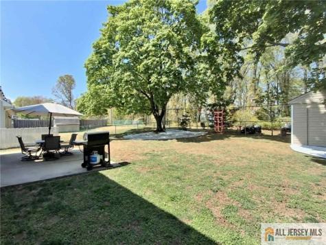 47 Kendall Drive Sayreville NJ 08859