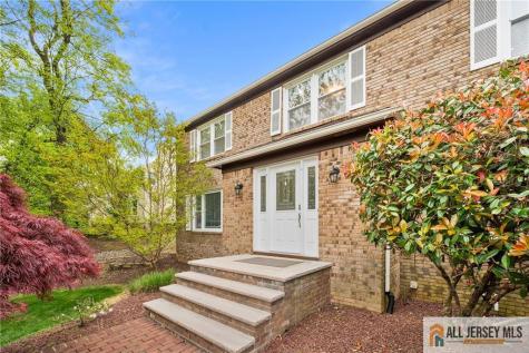 12 Woodgate Drive South Brunswick NJ 08852